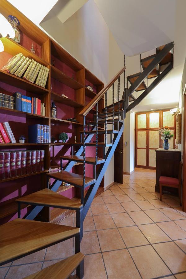 Апартаменти Casa La Boheme Таорміна Екстер'єр фото